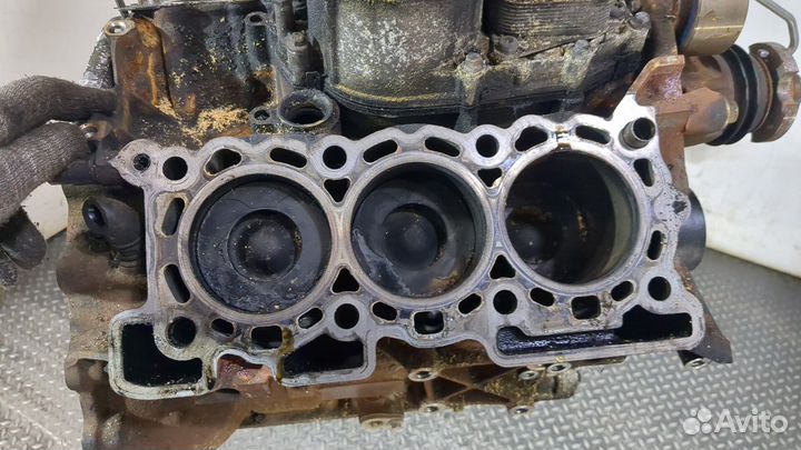 Блок цилиндров Land Rover Discovery 3 276DT