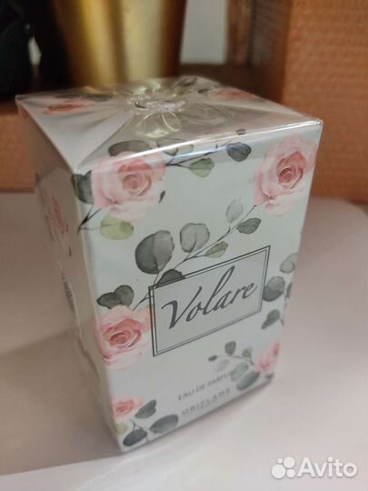 Парфюмерная вода женская