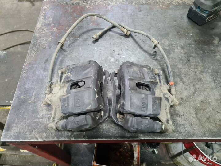 Суппорта передние