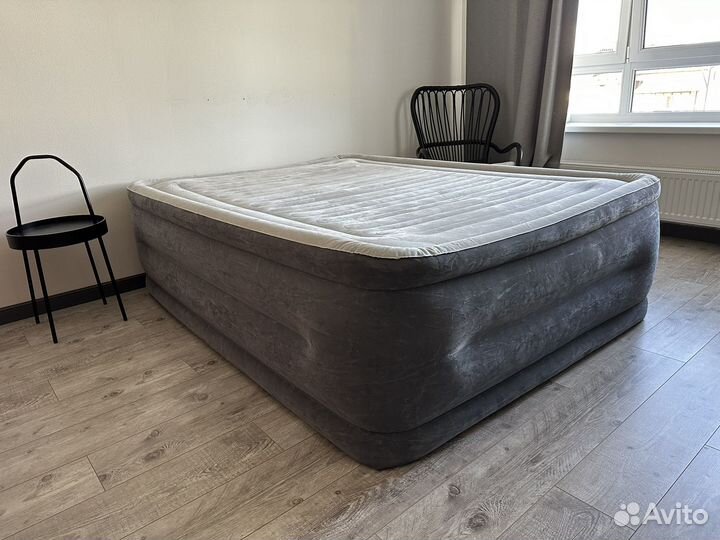 Надувной матрас (кровать) Intex 203х152х46