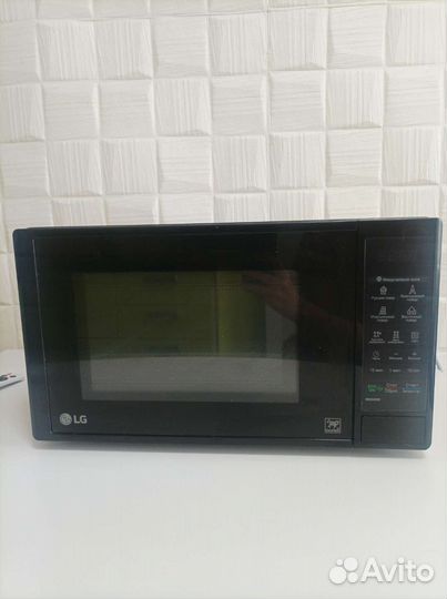 Микроволновая печь LG MS-2042 DB