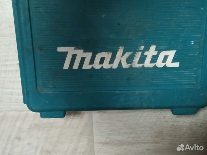 Шуруповерт Makita6281D