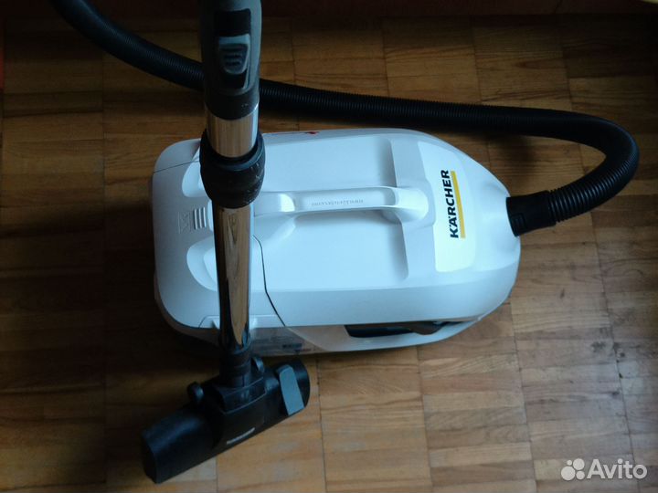 Пылесос Karcher DS 6 Premium Mediclean