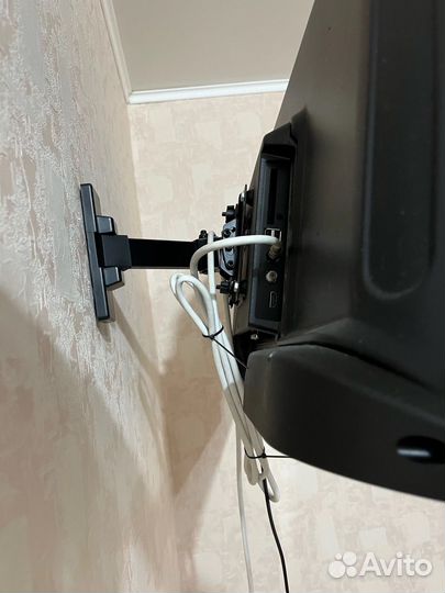 Телевизор SMART tv 32 дюйма