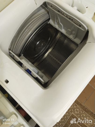 Стиральная машина с вертикальной загрузкой