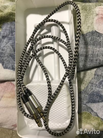 AUX Audio кабель