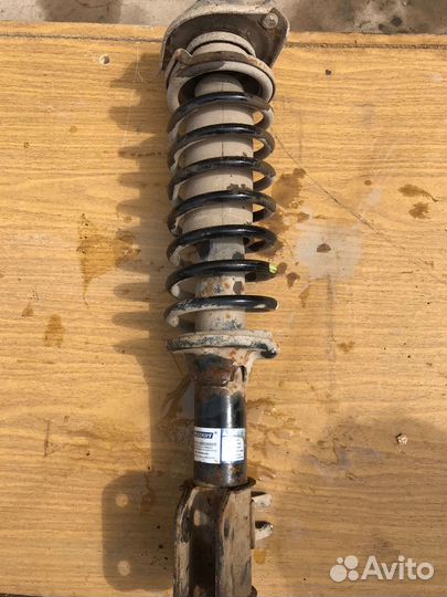 Стойка подвески передняя Daewoo Matiz