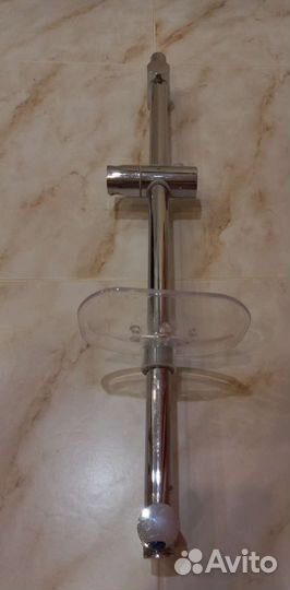 Штанга Kaiser с мыльницей для душа