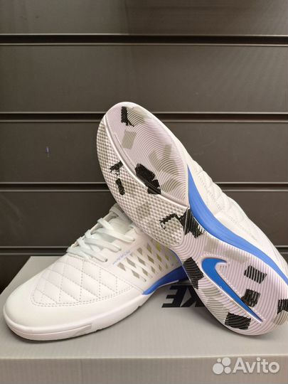Футзалки nike бутсы