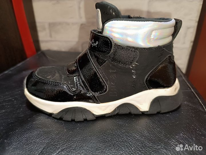 Ботинки демисезонные 31