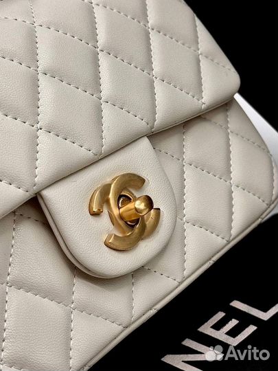 Сумка Chanel ручка цепочка кожа белая