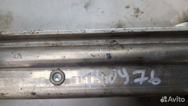 Домкрат Mercedes C W204, 2010