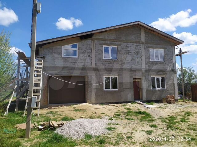 Дом 297 м² на участке 8 сот.