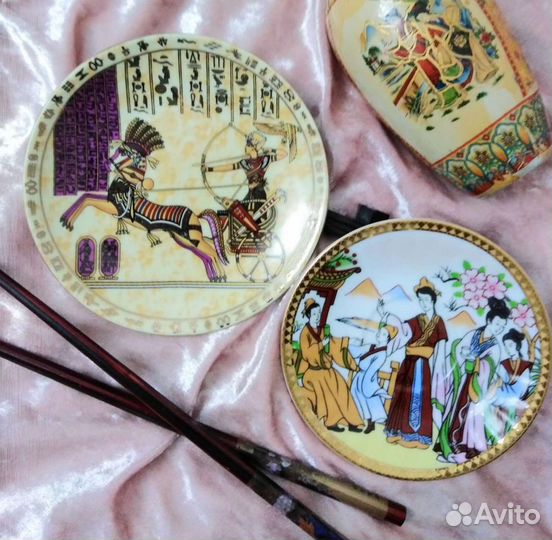 Тарелки декоративные новые