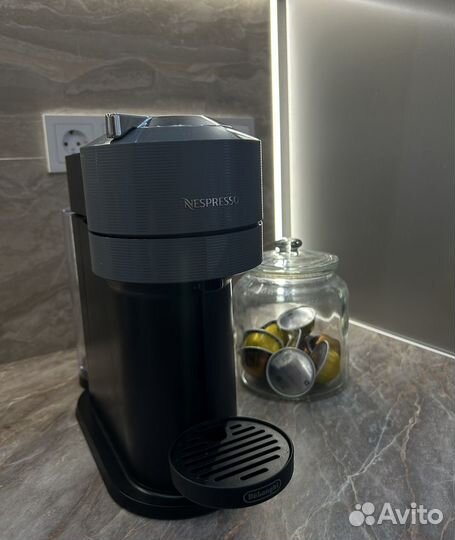 Кофемашина Delinghi Nespresso