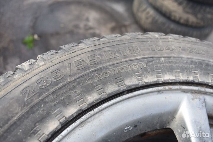 Nokian Tyres Hakkapeliitta 5 235/55 R18 104T