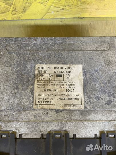 Магнитофон Toyota Caldina AZT241W