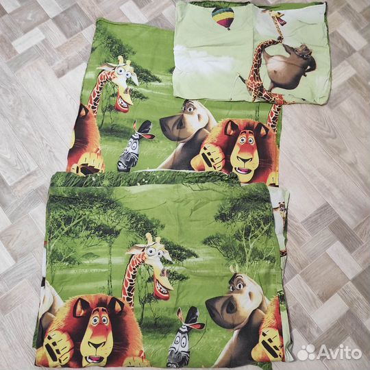 Детское постельное белье в кроватку Мадагаскар