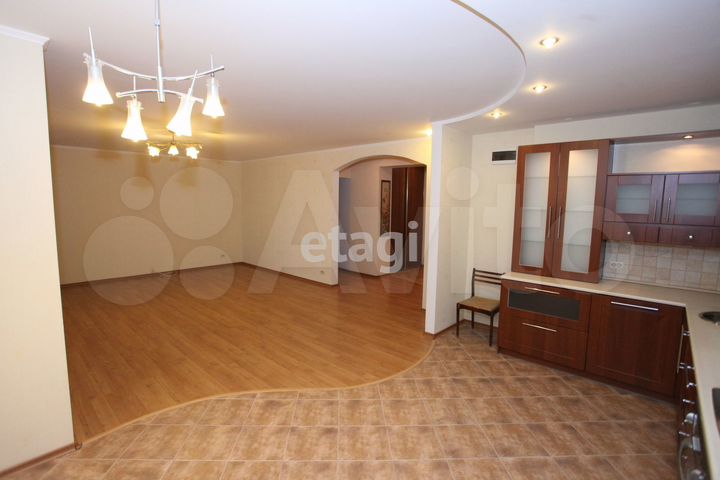 4-к. квартира, 105,3 м², 4/5 эт.