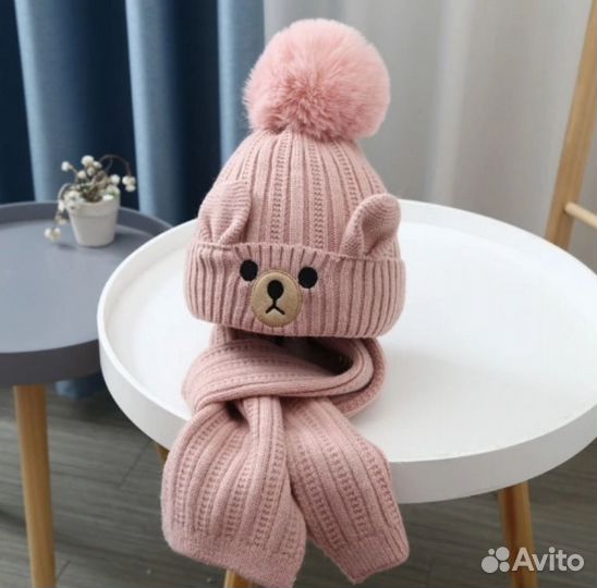 Зимние шапочки +шарф в наличии