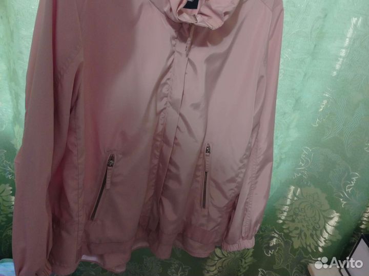 Ветровка женская новая без этикетки