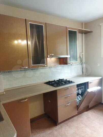 4-к. квартира, 75 м², 3/9 эт.