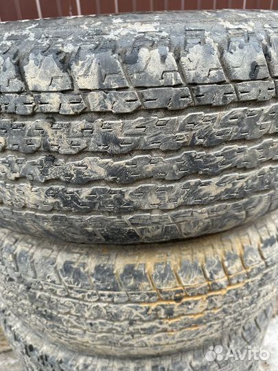 Bridgestone Dueler H/T 255/65 R17