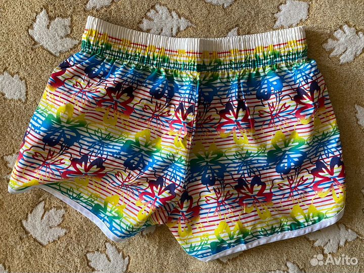 Шорты женские