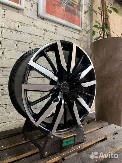 Оригинальные литые диски MAK на BMW 5x112 R20