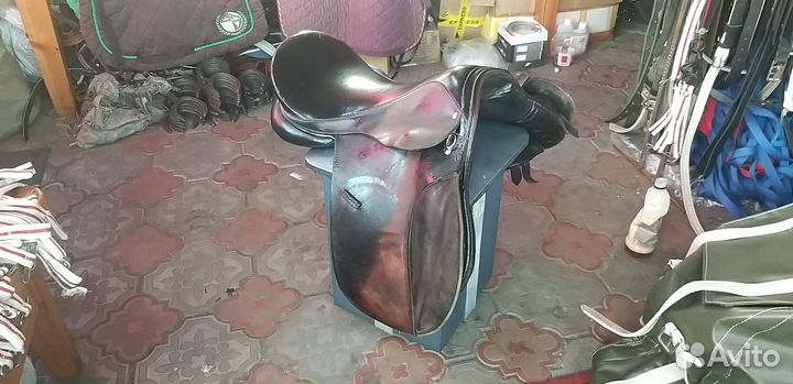 Седло универсальное,выездка,скаковое,вестерн