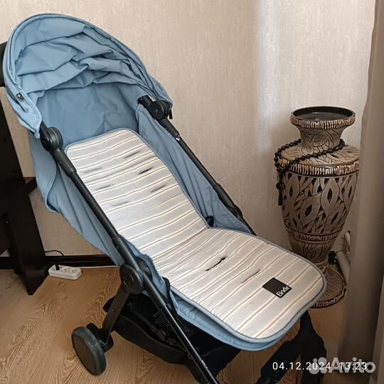 Прогулочная коляска elodie mondo