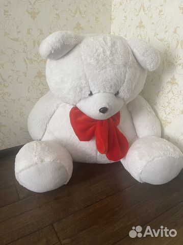 Большие плюшевые медведи