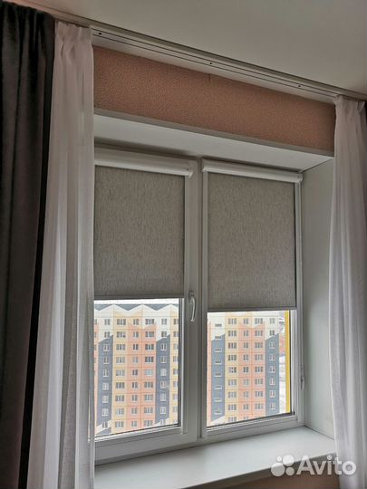 Кассетные рулонные шторы блэкаут