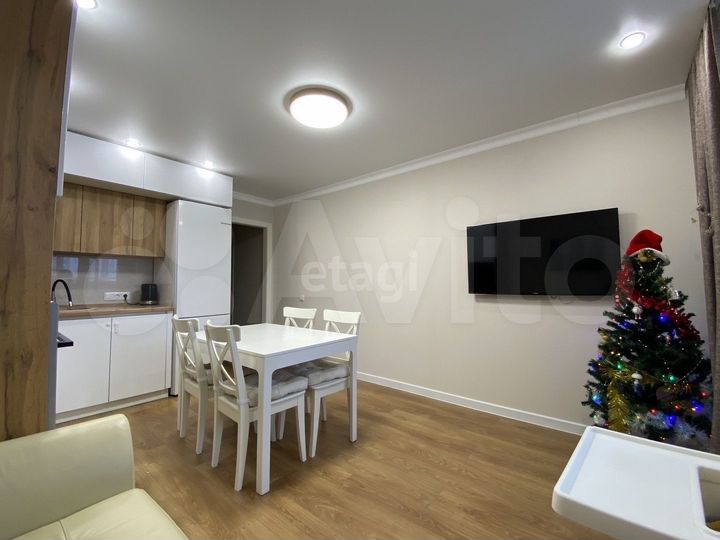 2-к. квартира, 67,2 м², 6/14 эт.