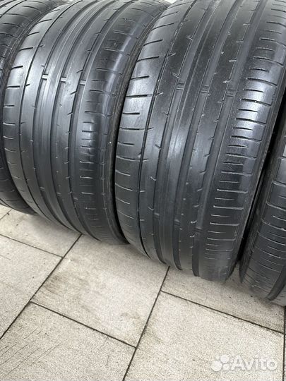 Dunlop SP Sport Maxx 050+ 235/40 R18 и 255/35 R18 94Y