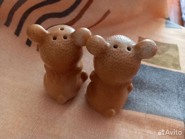 Солонка и перечница