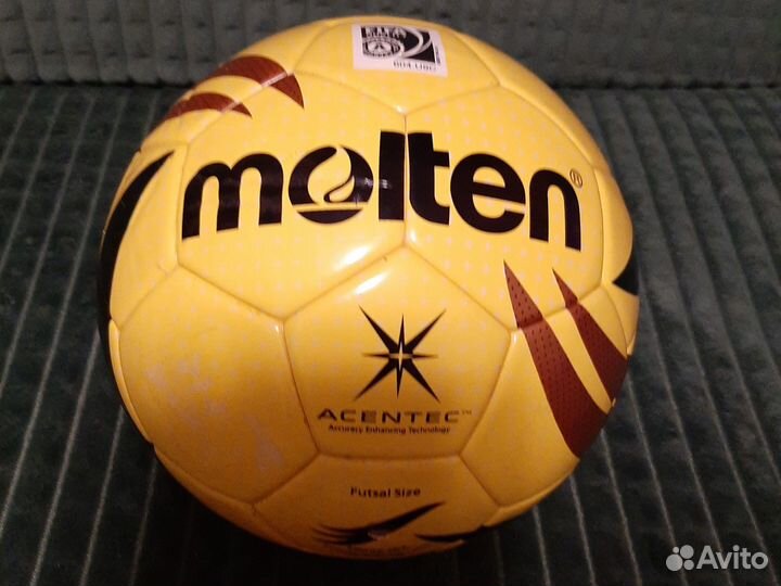 Футбольный мяч футзальный