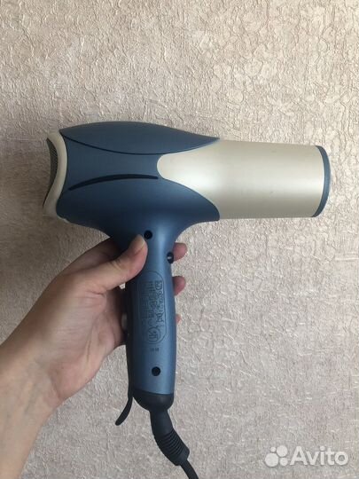 Фен Philips HP4881