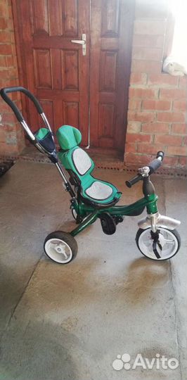 Детский велосипед трехколесный