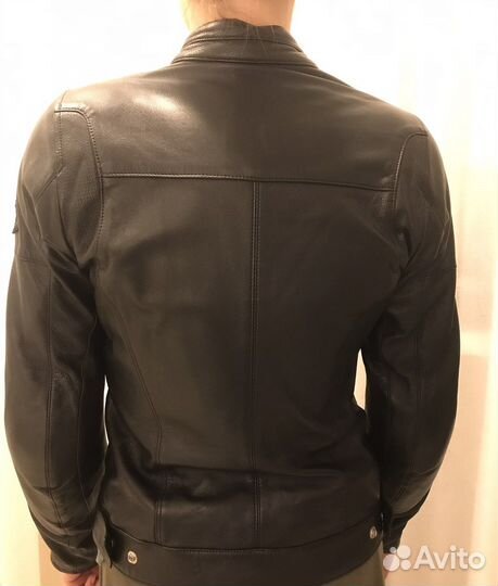 Куртка кожаная женская для мотоэкипировки