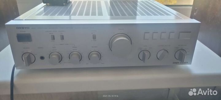 Onkyo integra A-815GTR усилитель
