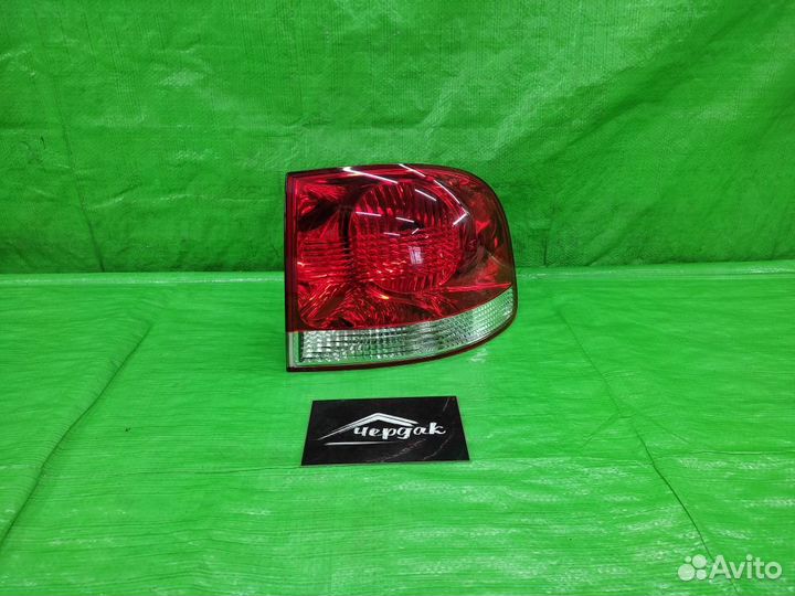 Фонарь задний правый в крыло дорест Touareg 02-07