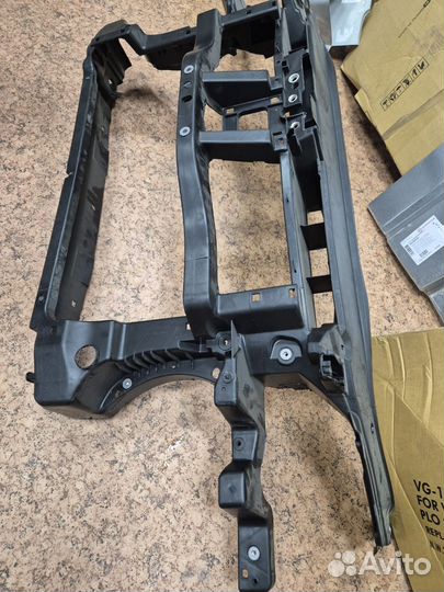 Телевизор Volkswagen Passat B6 2005-2010г