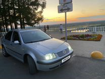 Volkswagen Bora 1.6 AT, 2003, 202 000 км, с пробегом, цена 350 000 руб.