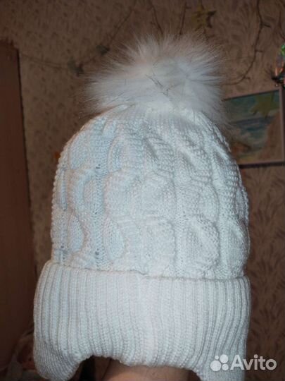 Шапка для девочки новая
