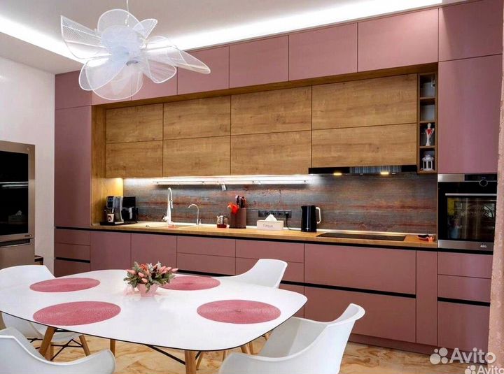 Кухонные гарнитуры современные