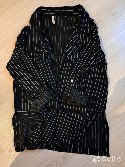 Пиджак женский stradivarius (M)