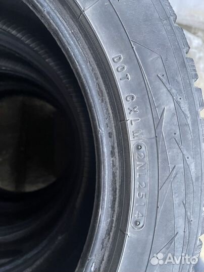 Toyo Observe G3-Ice 215/55 R17 98T