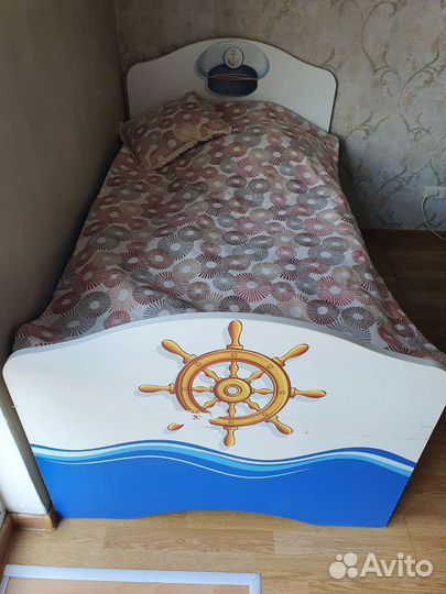 Детская кровать от 3 лет с матрасом бу