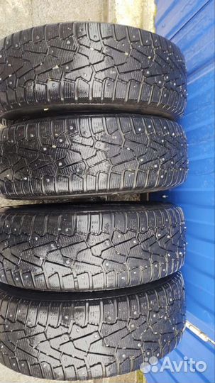Pirelli Ice Zero 195/60 R15